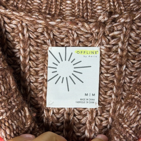 OFFLINE by Aerie Striped Ribbed Knit Crewneck Sweater Women’s Size M Chunky Cozy - Picture 10 of 10